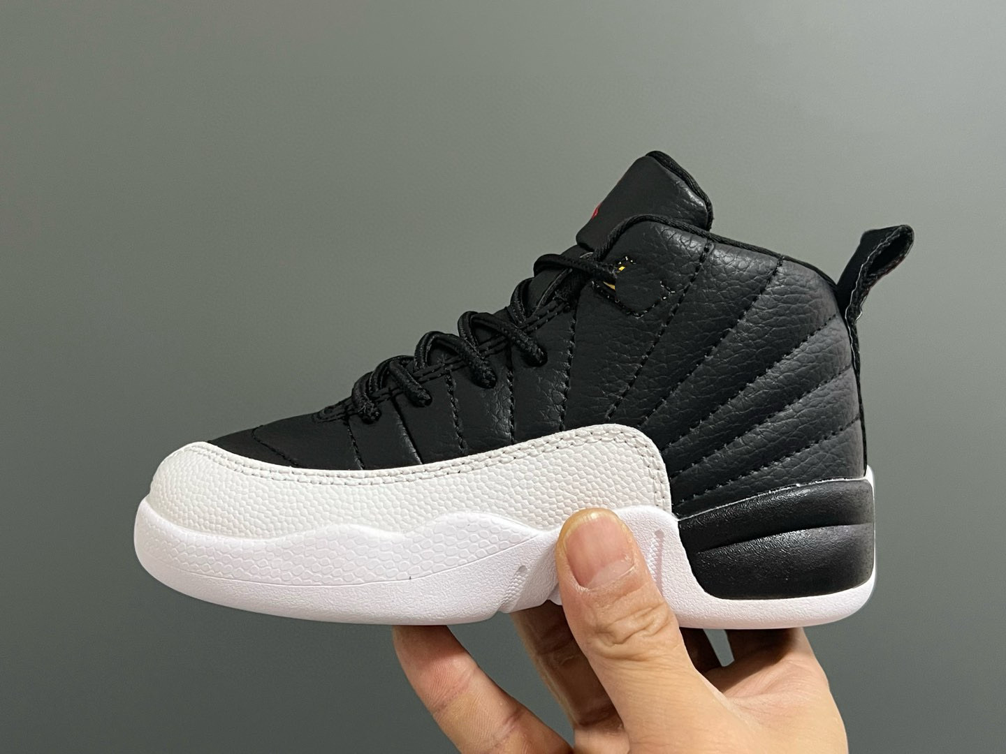 Q2910 Joe12 zapatos de baloncesto para niños