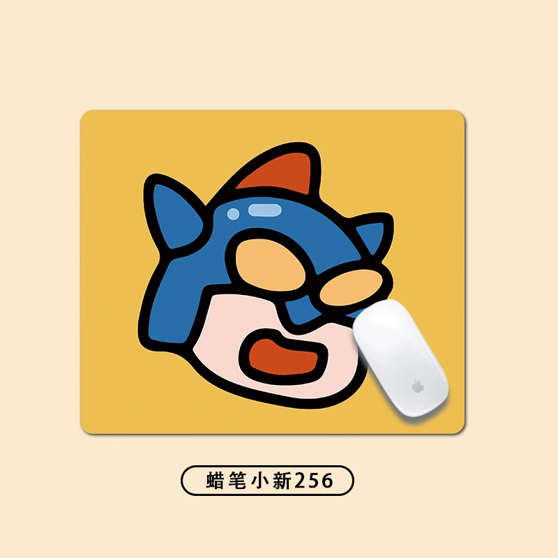 Crayons, small cartoon mouse