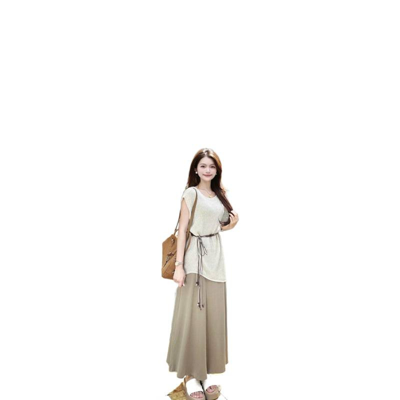 高級感と美しい夏のootdコーデ、韓国風の美しいスカートの女性用ツーピーススーツのセットです。|undefined