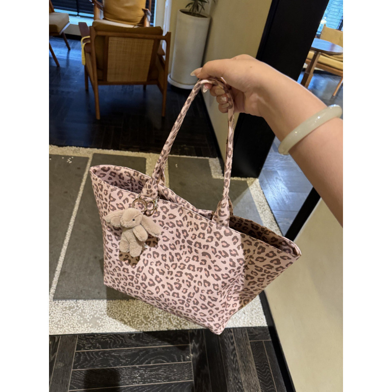 Pink Leopard Print Canvas Shoulder Bag for Women 2025 New Autumn and Winter Large Capacity Daily Work Clothing Versatile Satchel Tote Bag