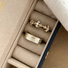 复古咖金色复古十字架字母组合开口戒指小众精致叠戴设计感指环