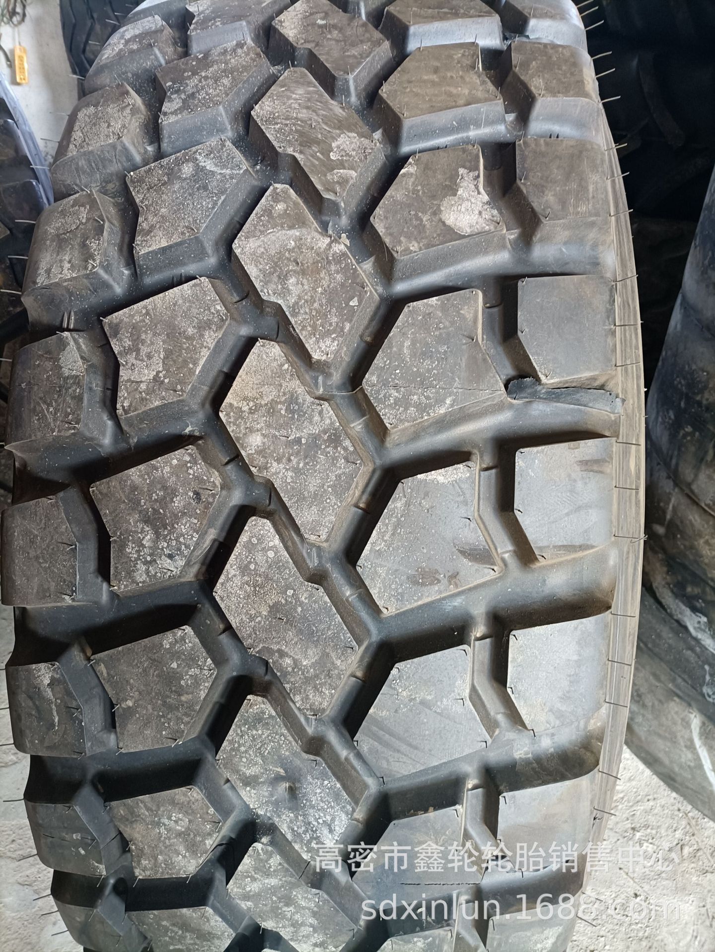 15.5-20 1300X530-533 1500X600R635越野轮胎15.5r20