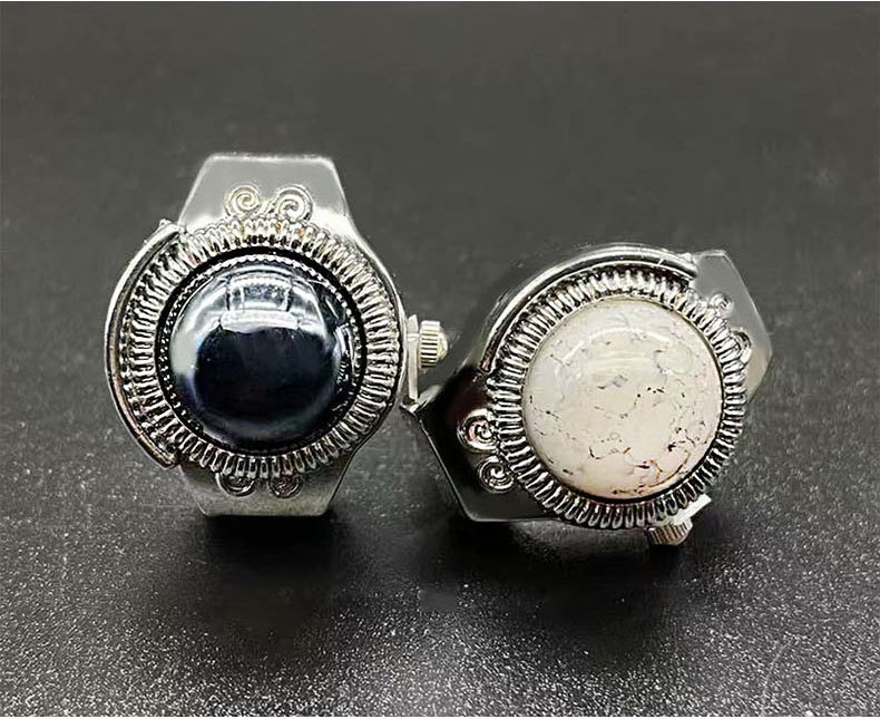 23g Weight Quartz Glass Mirror Material Stainless Steel Strap Material Watch Rings Classification Pointer+Number Display Type Round Dial Shape Daily, Street Occasion Quartz Movement Round Pattern All Seasons Season Unisex Gender Retro, Classic Style Style Retro Classic Style Round Quartz Watch Rings