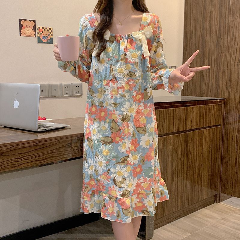 Nube de algodón pijama de primavera y otoño de mujer nuevo tipo con almohadilla de pecho dulce flor triturada pijama de mangas largas princesa ropa de hogar se puede usar fuera