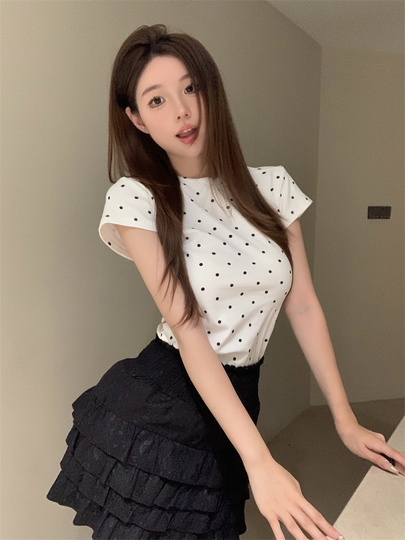 하얀색