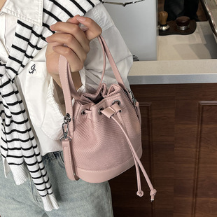 �n�����l�μ�ƴ�Ӱ��ļ� bags2023�¿��p���K����ˮͰб��Ů��