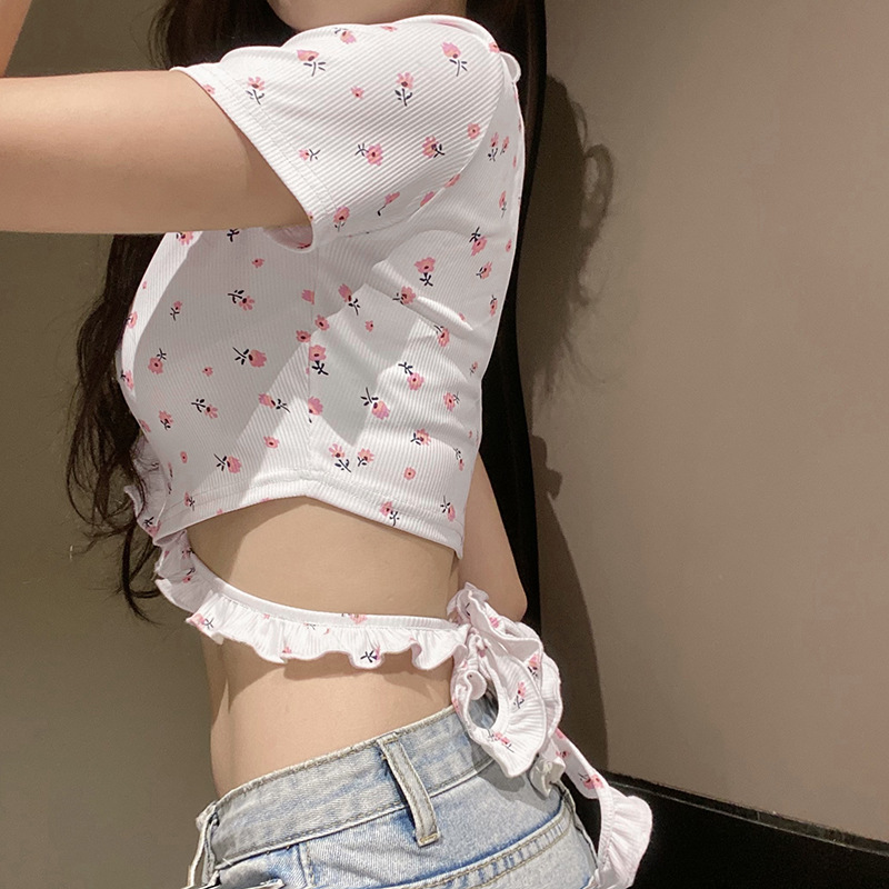camiseta floral de verano de manga corta con cuello en V y tiras umbilicales expuestas NSGWY117505