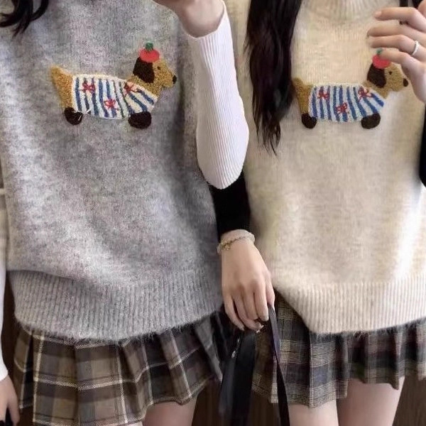 韩版卡通刺绣圆领无袖针织马甲女秋冬新款甜美外搭叠穿马夹背心潮|undefined