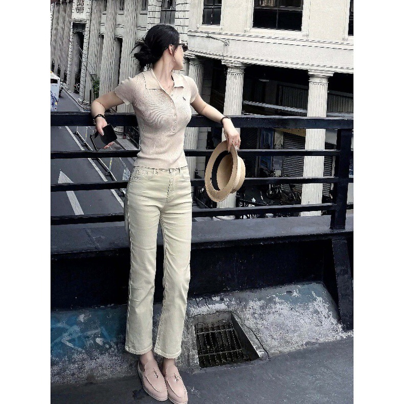 Old Money Style Off-White Straight-Leg Jeans for Women, 2026 New Summer Thin High-Waisted Cropped Pants for Petite Figures Old Money Style Off-White Straight-Leg Jeans for Women, 2026 New Summer Thin High-Waisted Cropped Pants for Petite Figures