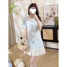 ��ʽ�߼����{ɫС���L�B��ȹŮ2025�¿��ļ�����ǧ���L�p�ݶ�ȹ��