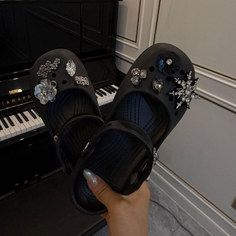 2026 Black Camellia Pearl Sequin Clog Sandals for Women, Summer Outdoor Wear, Soft Sole, Non-Slip, Dual-Wear Closed-Toe Sandals for Women 2026 Black Camellia Pearl Sequin Clog Sandals for Women, Summer Outdoor Wear, Soft Sole, Non-Slip, Dual-Wear Closed-Toe Sandals for Women