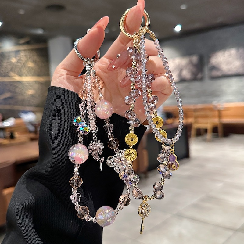 Boutique hecho a mano de alta gama teléfono móvil cadena colgante mariposa cuentas de vidrio cadena larga cordón de teléfono móvil de moda colgante de mensajero largo