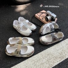 ��ϵħ�������ȴ�ͷǳ��������ŮЬ2026���¿����ʰٴ�ʱ������Ь