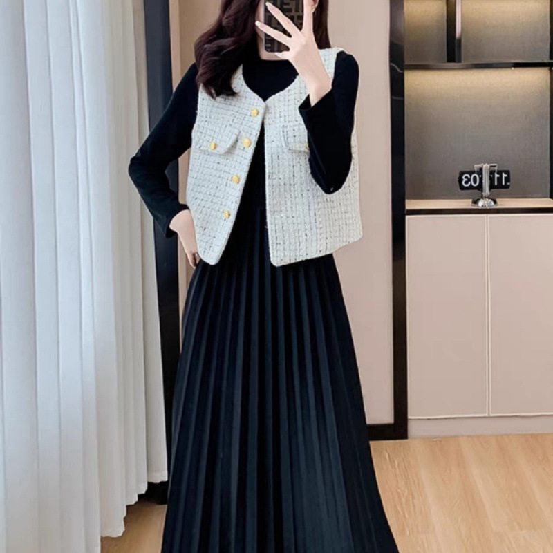 春季小香风马甲连衣裙两件套女2025秋冬季新款高级感百褶长裙套装|undefined