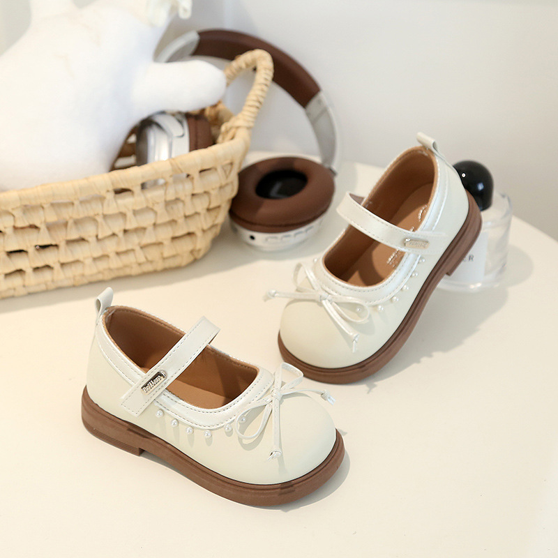 Niñas zapatos de cuero de arco de perla zapatos casuales para niños 2026 primavera y otoño nuevos zapatos de princesa de moda para bebés