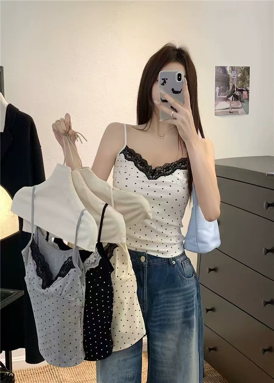 Весной и летом новые ретро-волновые точки спины с нагрудными подушками V-образным вырезом