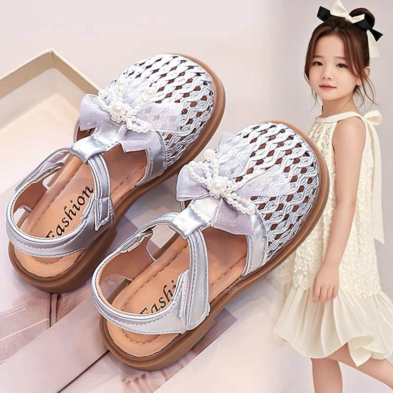 Sandalias para niñas 2025 verano nuevo estilo zapatos de princesa para niños niñas Baotou zapatos de playa sandalias tejidas con lazo de moda image 4