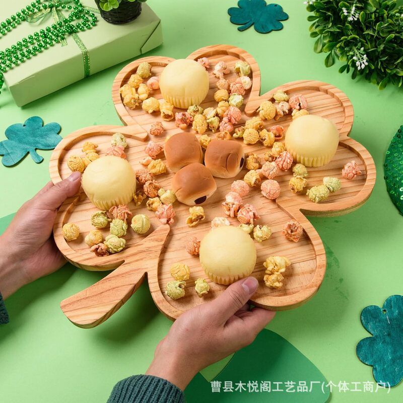 Wooden Four-Leaf Clover Tray St. Patrick's Day Charcoal Board Charcuterie Board Solid Wood Cheese Snack Tray Bread Tray Wooden Four-Leaf Clover Tray St. Patrick's Day Charcoal Board Charcuterie Board Solid Wood Cheese Snack Tray Bread Tray