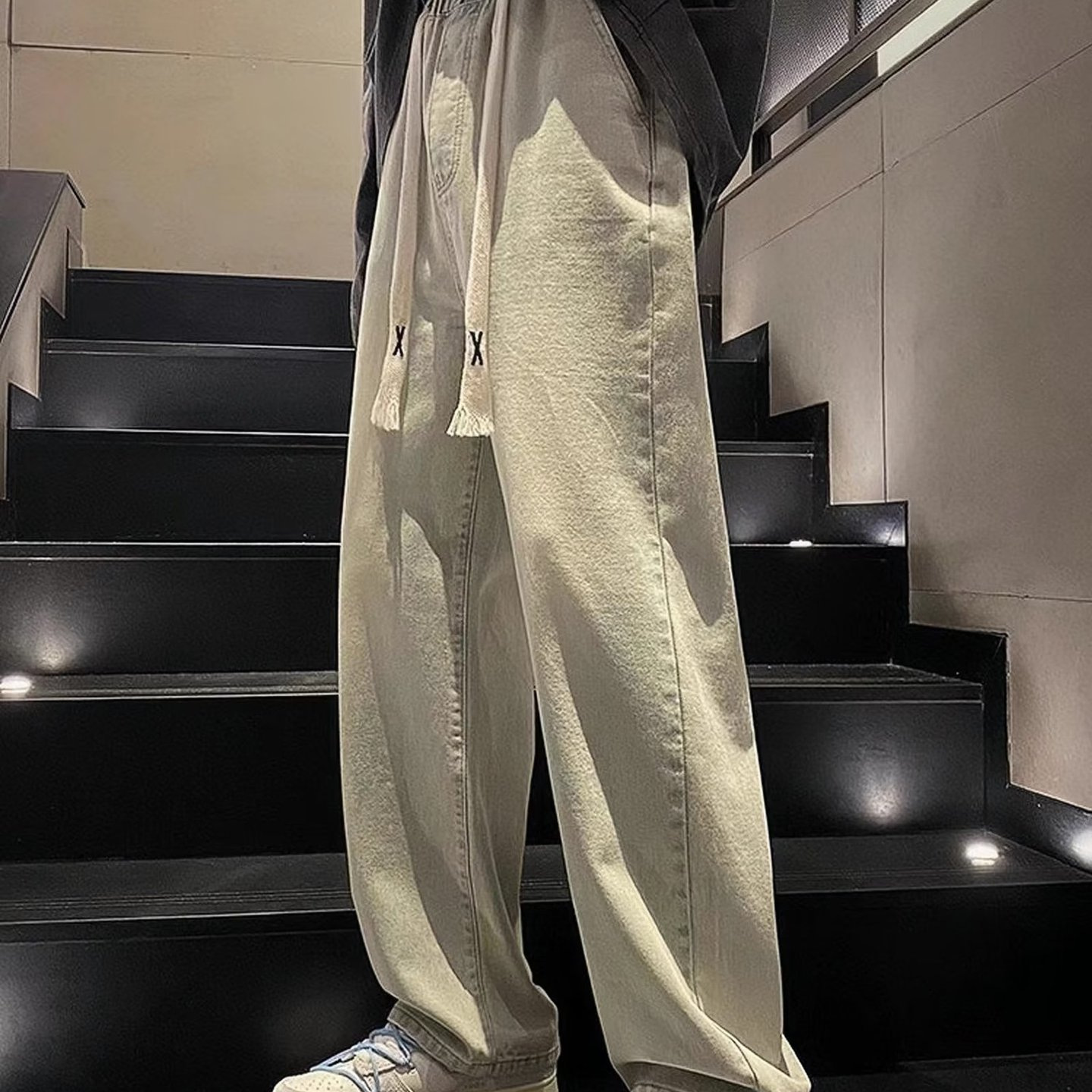 2024 primavera y otoño nuevos pantalones vaqueros casuales rectos sueltos para hombres