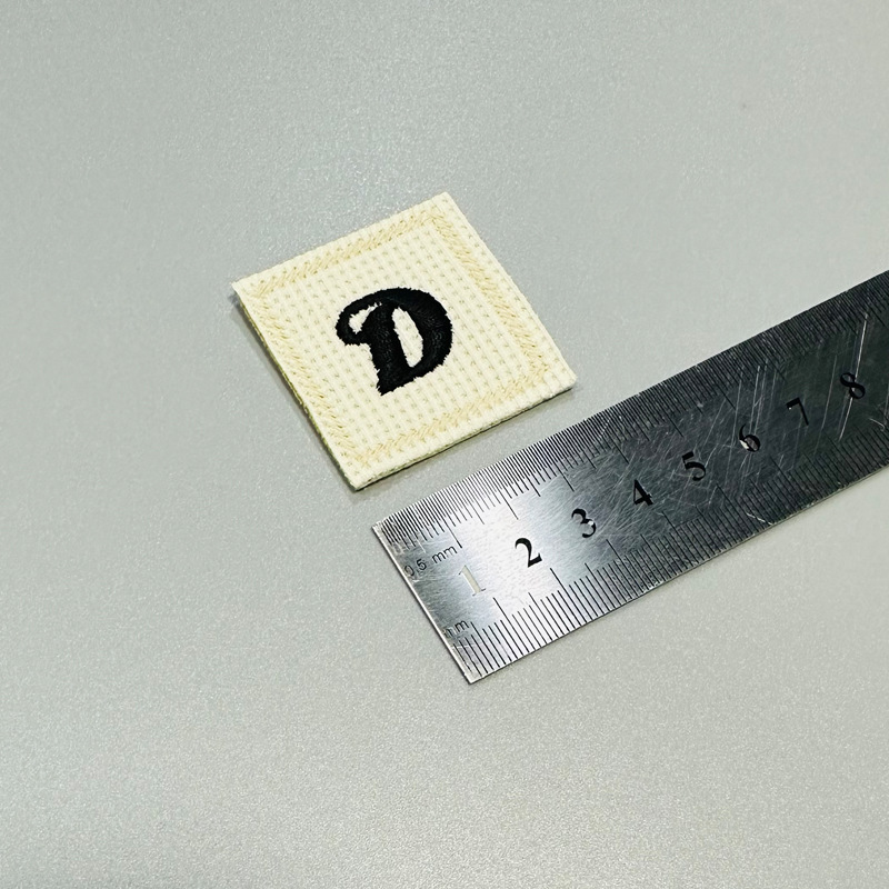 刺绣布标45656223.jpg
