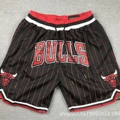 BULLS BLACK