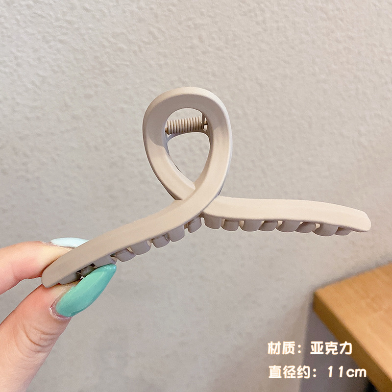 Pinza de agarre para el cabello pequeño de la celebridad de Internet pinza para el cabello en la parte posterior de la cabeza para el cabello simple femenino