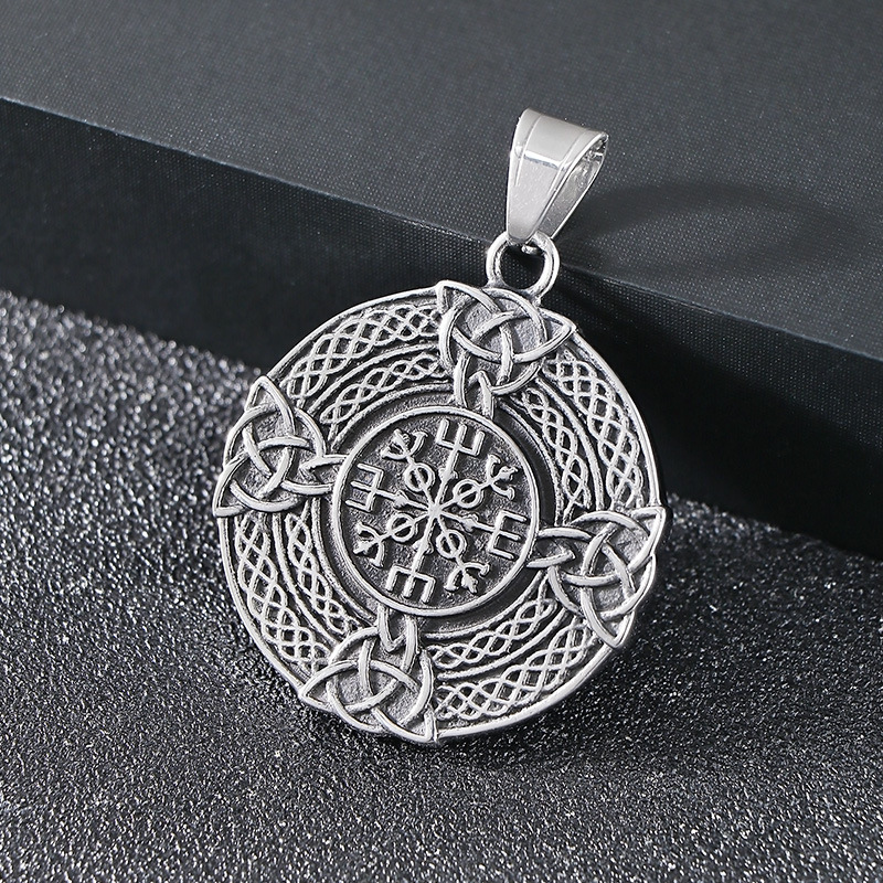 Viking Warrior Pendant Necklace Vintage Celtic Knot Shield Style_voghion.com