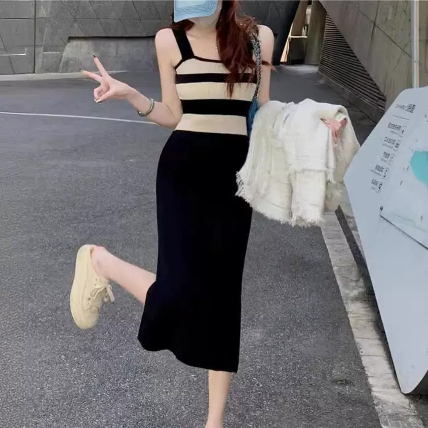 夏气质收腰修身开叉中长款休闲背心裙子条纹撞色针织吊带连衣裙女