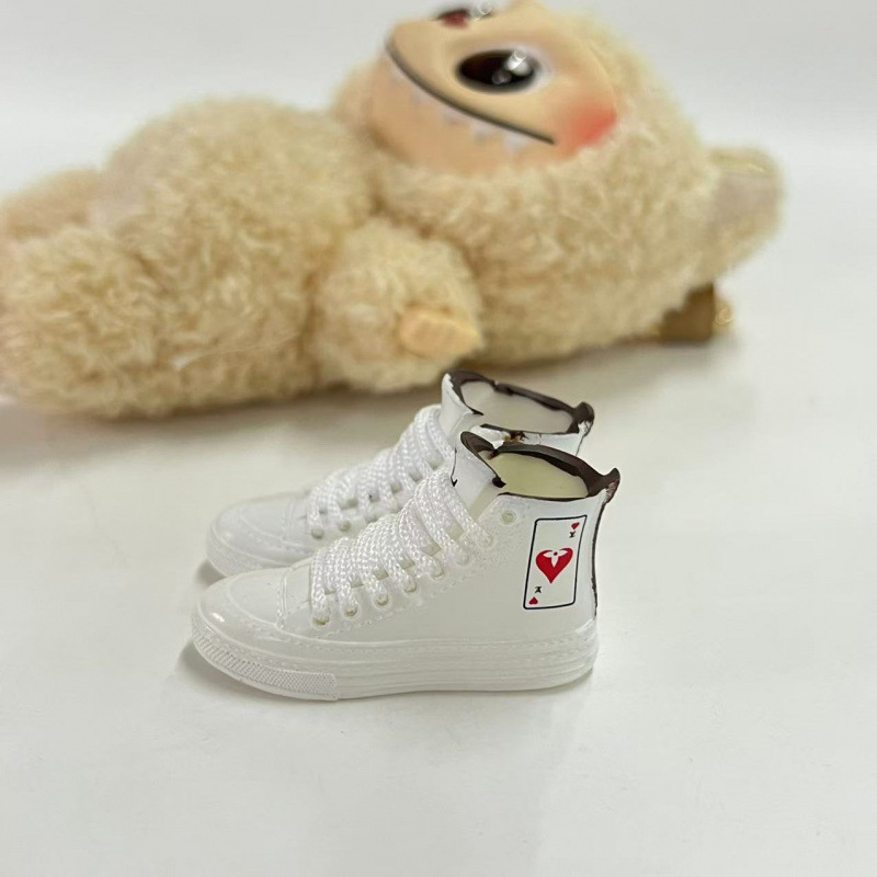 LABUBU Zapatos Rabu Ropa de bebé 17cm felpa vinilo bolso de muñeca colgante para zapatos desnudos caja ciega