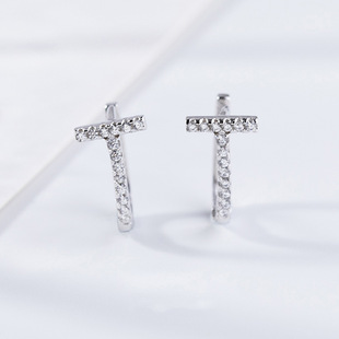 T�ֶ��۸ۄ���Ů����Ԋ��ͬ���ᔕr�и��Lͨ��С��U���W荶��h