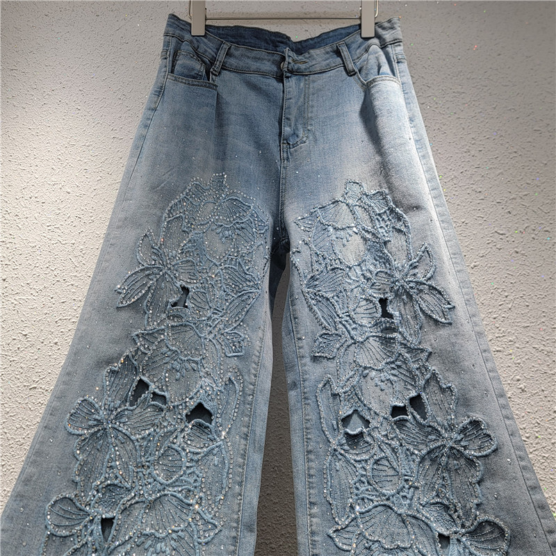 Bordado jeans en caliente mujer 2026 nuevo diseño con cintura alta, cintura suelta, piernas anchas y pantalones vaqueros elásticos