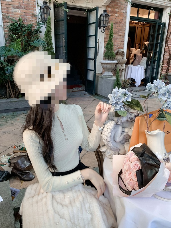 鱼兔子的兔子小心机毛衣打底衫女秋冬新款内搭高级感修身针织上衣|undefined