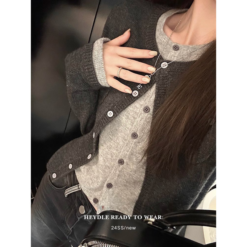 889 #   Black Bean Hum Hum Van Gogh Impression* Contrast Color Fake Two-Piece Knitted Cardigan Women's Patchwork Gray Sweater Top
