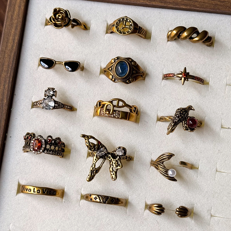 Lanzi Vintage Retro Niş Antika Altın Kadın Yüzüğü Solmayan Yüksek Kaliteli Lüks Hafif Kore Aksesuar Yüzük