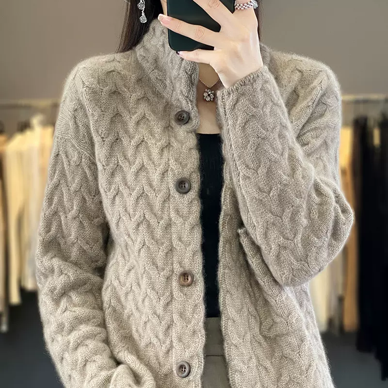 毛衣女秋冬新款毛衫女立领麻花开衫韩版上衣百搭针织提花显瘦外套
