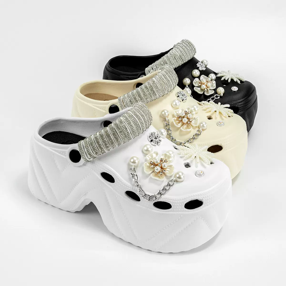新款卡通亮片带珠花洞洞鞋女外穿休闲拖鞋厚底防滑增高包头凉鞋