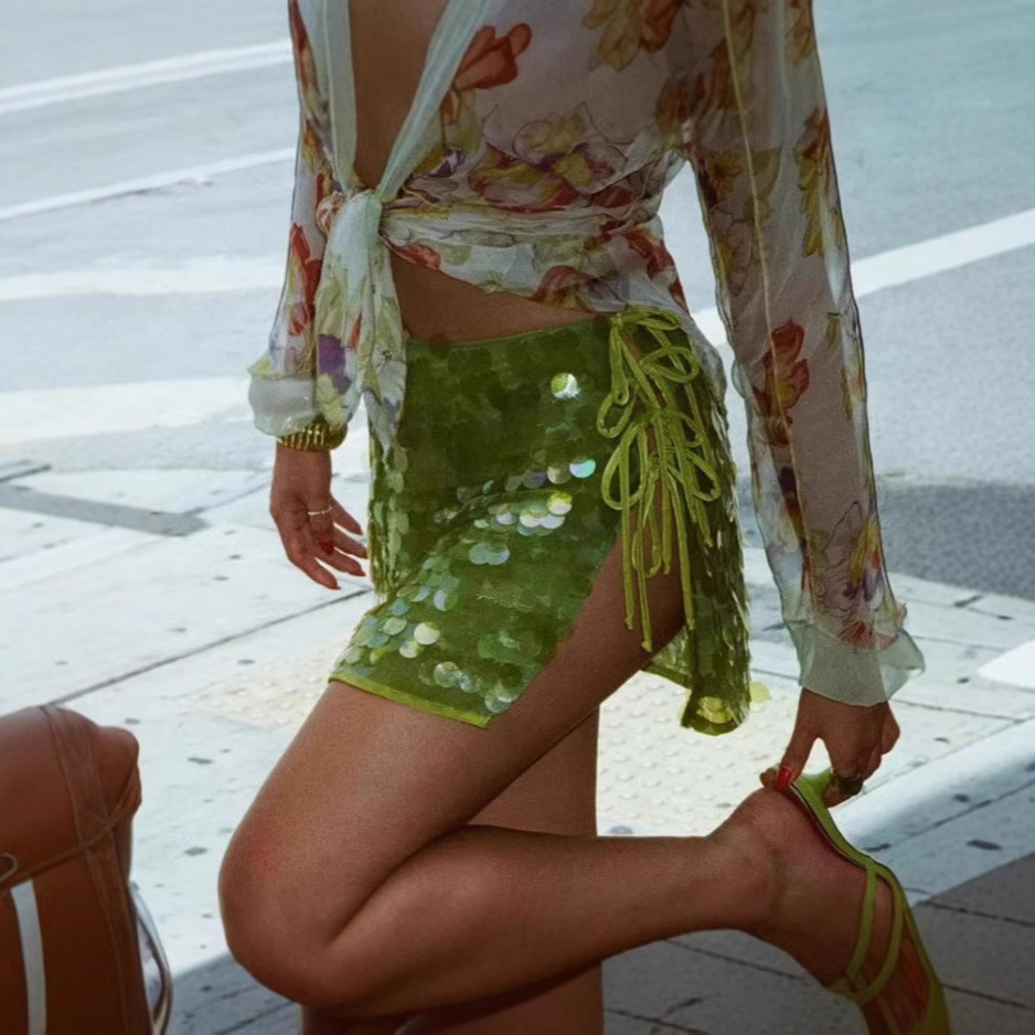 2025 Europe and the United States cross-border new sparkling sequins stitching hip skirt high pure sexy hot girl skirt