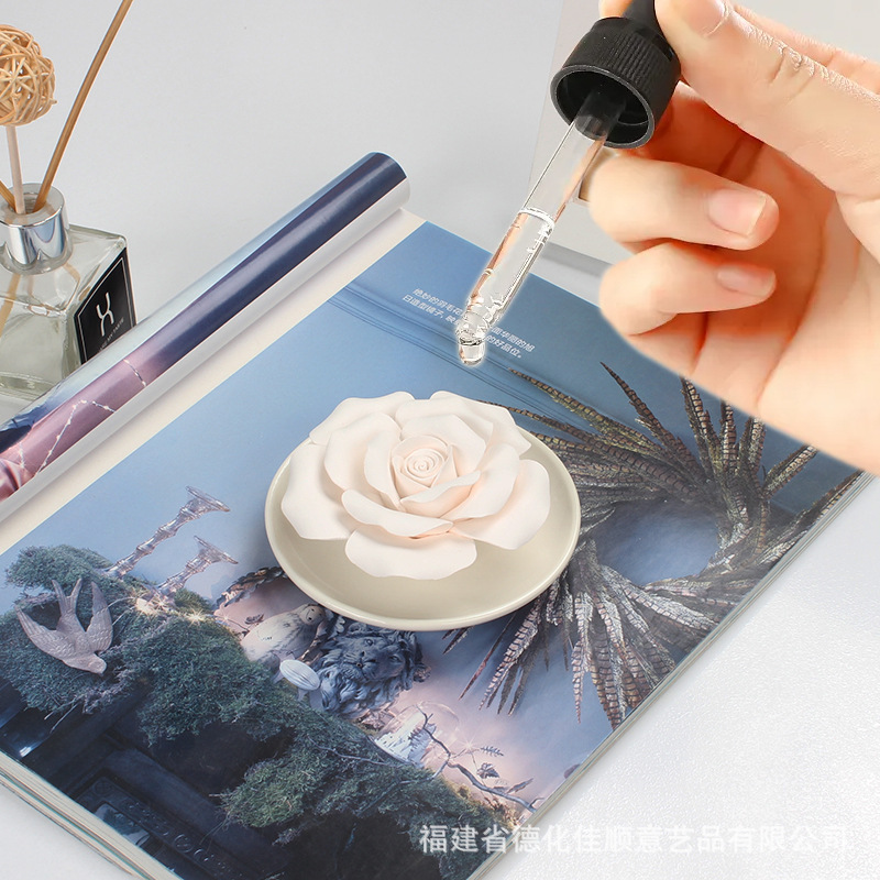 现货批发纯手工陶瓷手捏花无火香薰扩香石陶瓷香薰花精油陶瓷花