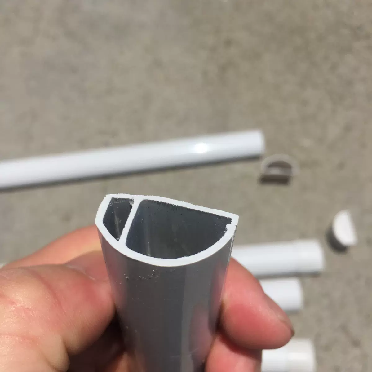 批发半圆形地图挂轴 塑料地图挂轴穿绳子大地图上下杆子配件