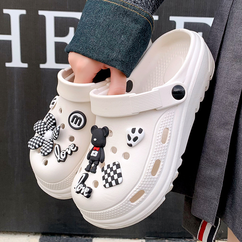 Zapatos Dongdong transpirables nuevos tipos de enfermeras de moda lindos y ligeros al aire libre 2026 verano sandálias al aire libre image 18