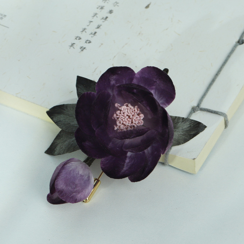 [Flor púrpura Jiao] nuevo estilo nacional de seda immaterial broche de flores de terciopelo chino clásico cheongsam accesorios de flores púrpura Jiao cumpleaños