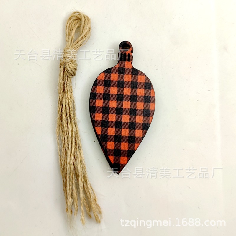 33 piezas de madera de la serie navideña a cuadros negros anaranjados colgante de decoración navideña se pueden combinar libremente 10 piezas en un paquete