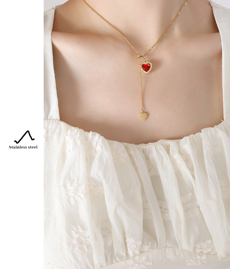 Fashion Heart Shape Titanium Steel Pendant Necklace Inlay Zircon Stainless Steel Necklaces_colorza_2