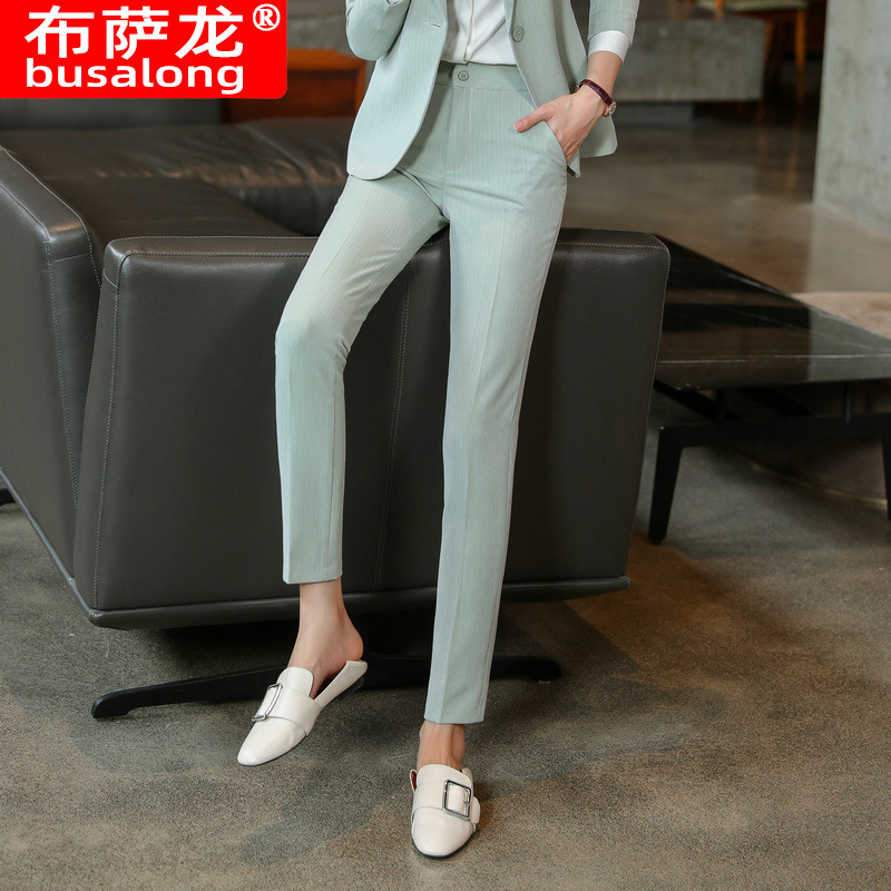 그린 코트 + 바지