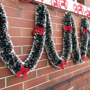 Christmas decoration wool strip dark green white edge new Christmas wedding celebration holiday decoration color strip snowflake edge