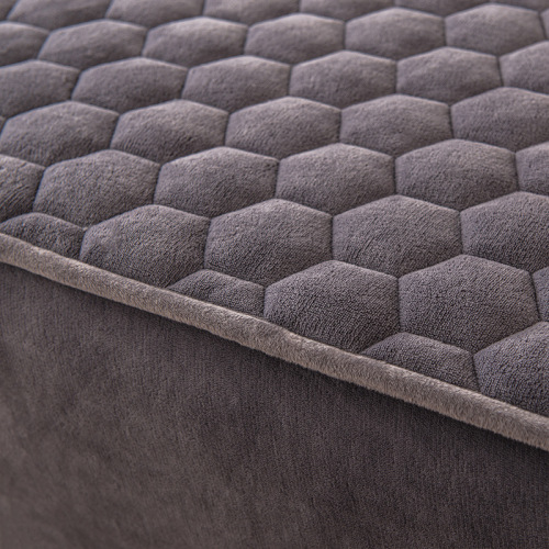 Padded thickened Class A milk velvet bed sheet, autumn and winter warm bed cover, non-slip bed cover, Simmons mattress cover, fully surrounded