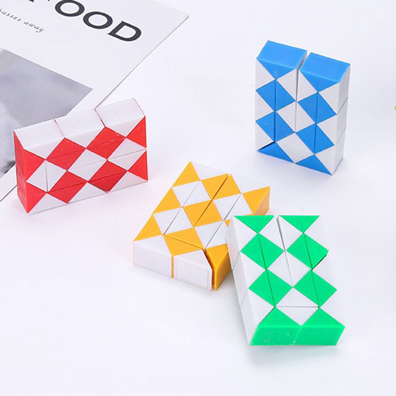 Carro de juguete de cabina pequeña aeronave para empujar pequeñas burbujas molino de viento regalo barato para niños pequeños juguetes lotes