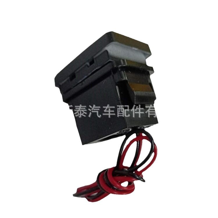 Aplicable a Carola Camry Prado montado en el vehículo RJ45 ultra-alta frecuencia LED pantalla cable de red socket