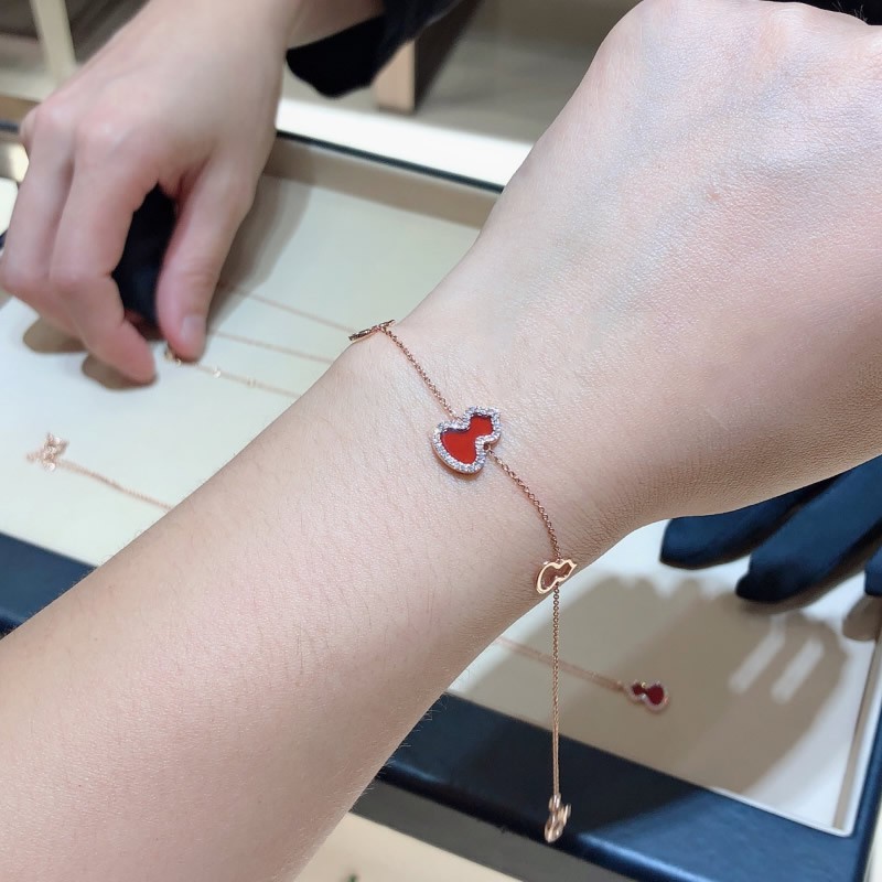 新商品の白貝の母の瓢箪の銀のブレスレットの女性のジルコンの軽くて豪華で優雅なファッションの簡単な気質のネットの赤い瑪瑙の手は飾ります。|undefined