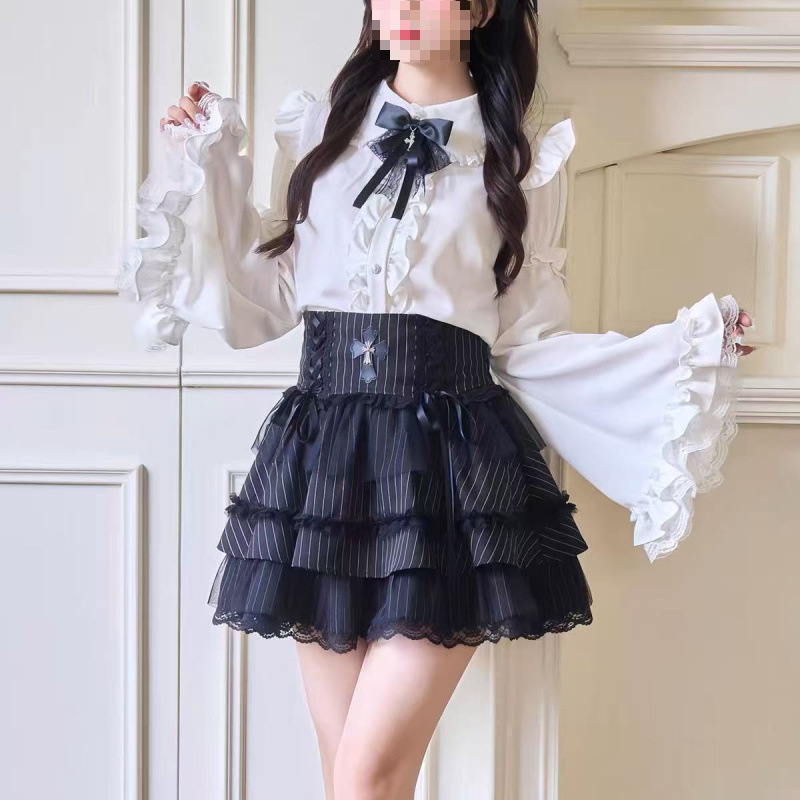 Long-Sleeved Lace Bow-Knot Shirt Autum Top Gothic Lolita Japanese Style Subculture with Wide Sleeves Inside